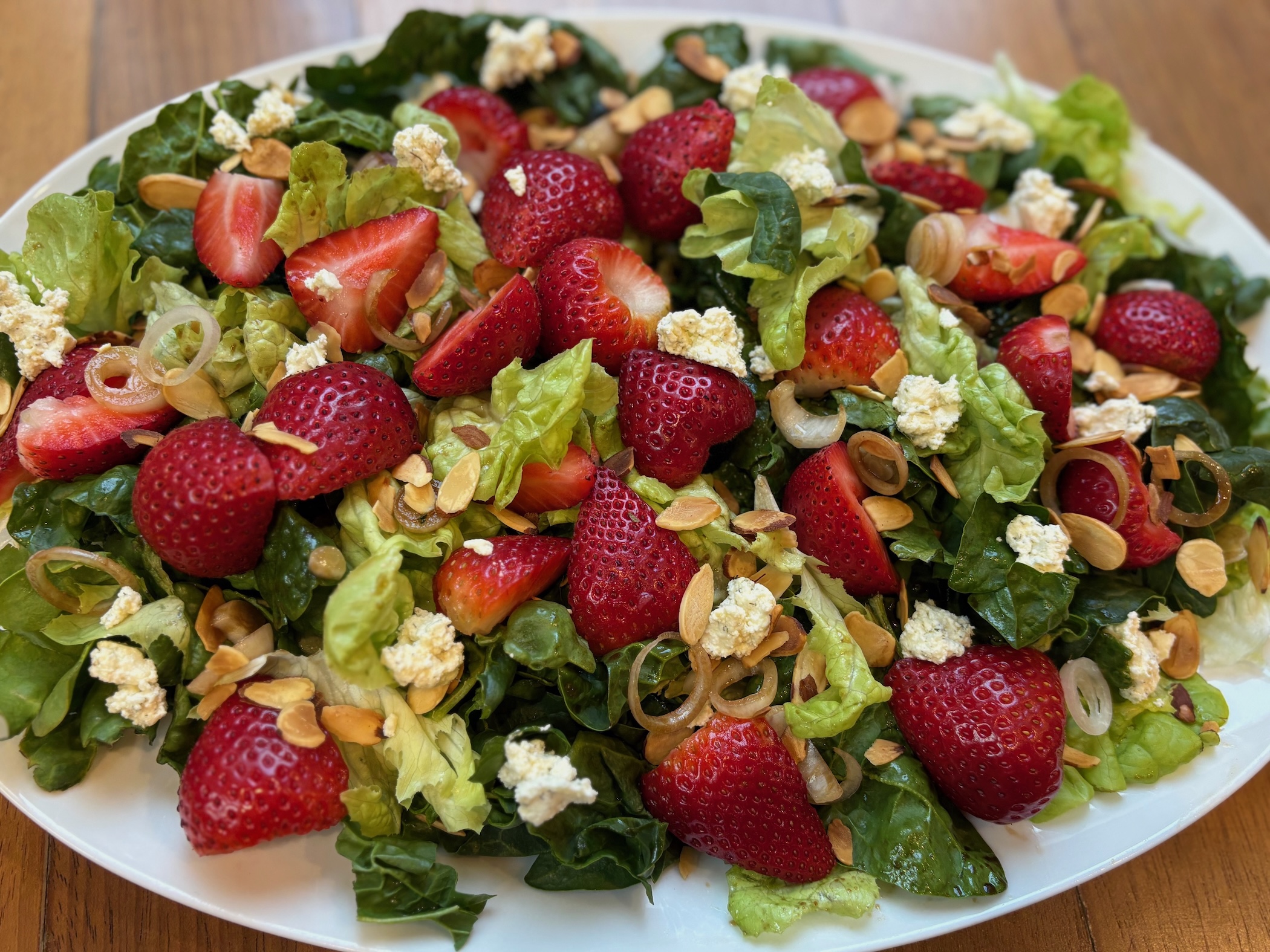 Strawberry Spinach Almond Salad